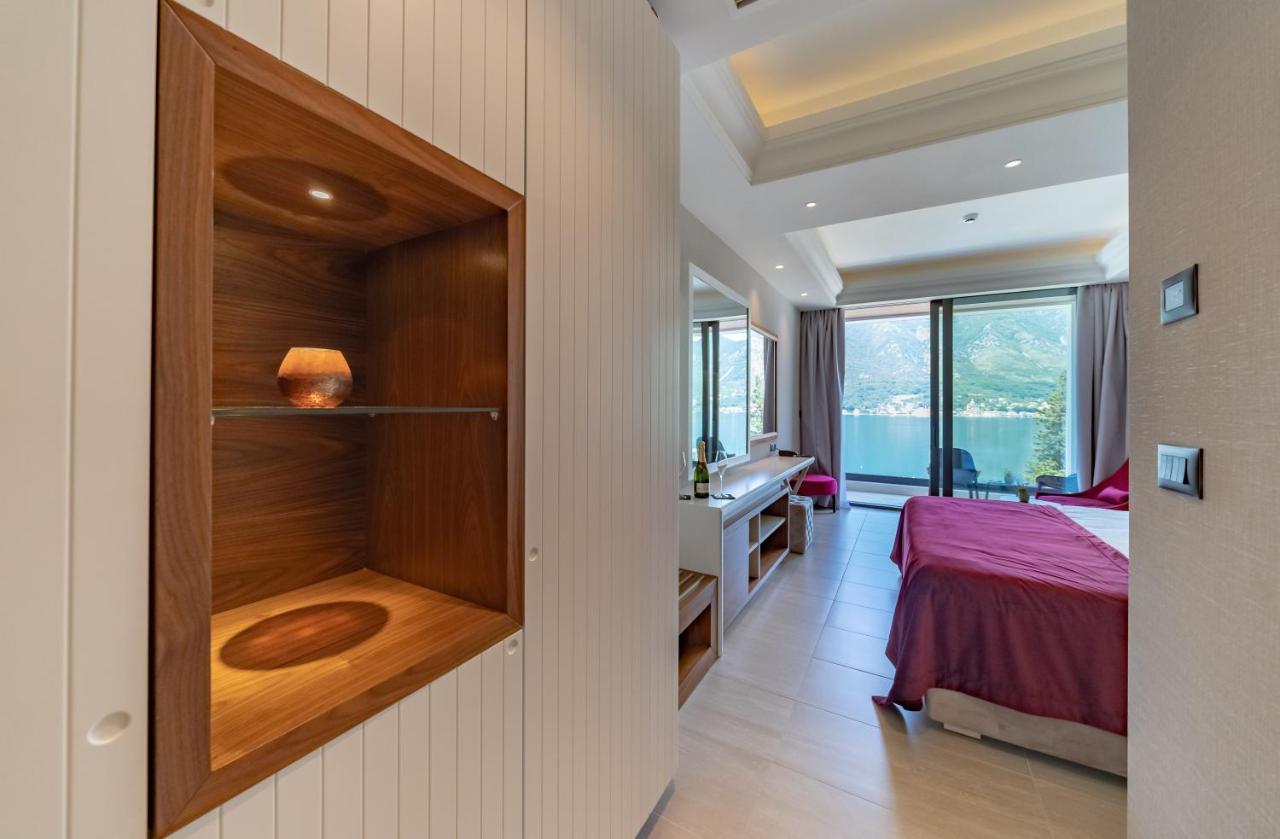 R Palazzo Hotel Kotor Kültér fotó