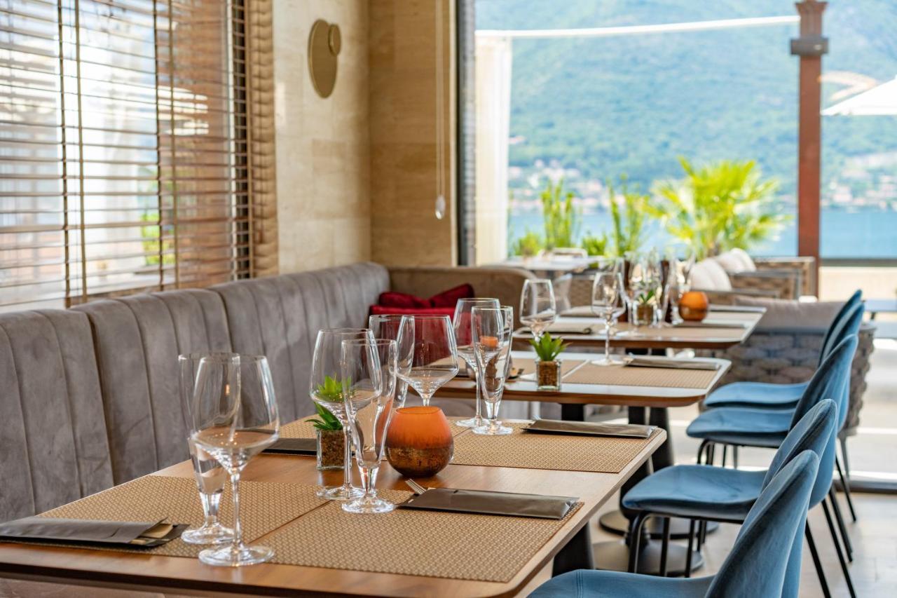R Palazzo Hotel Kotor Kültér fotó