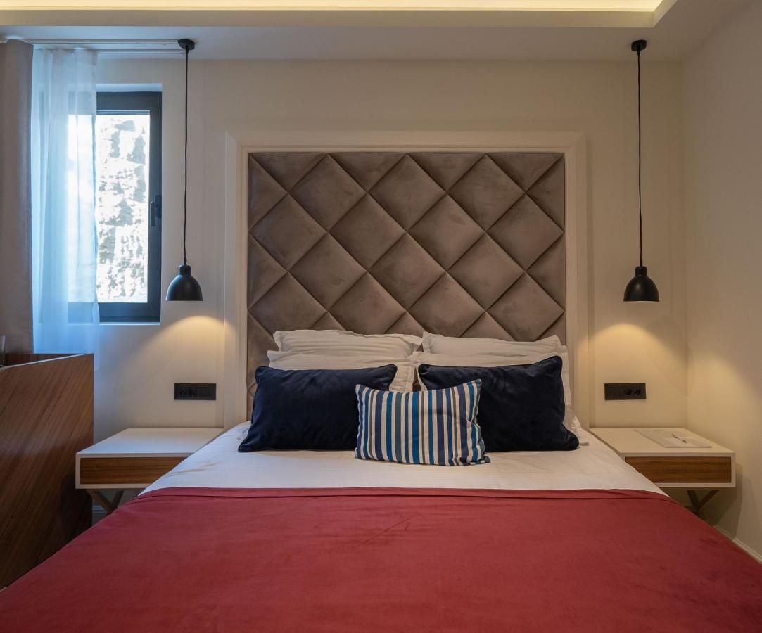 R Palazzo Hotel Kotor Kültér fotó