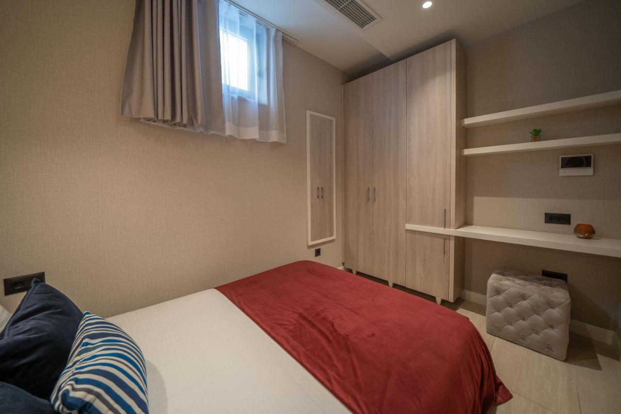 R Palazzo Hotel Kotor Kültér fotó